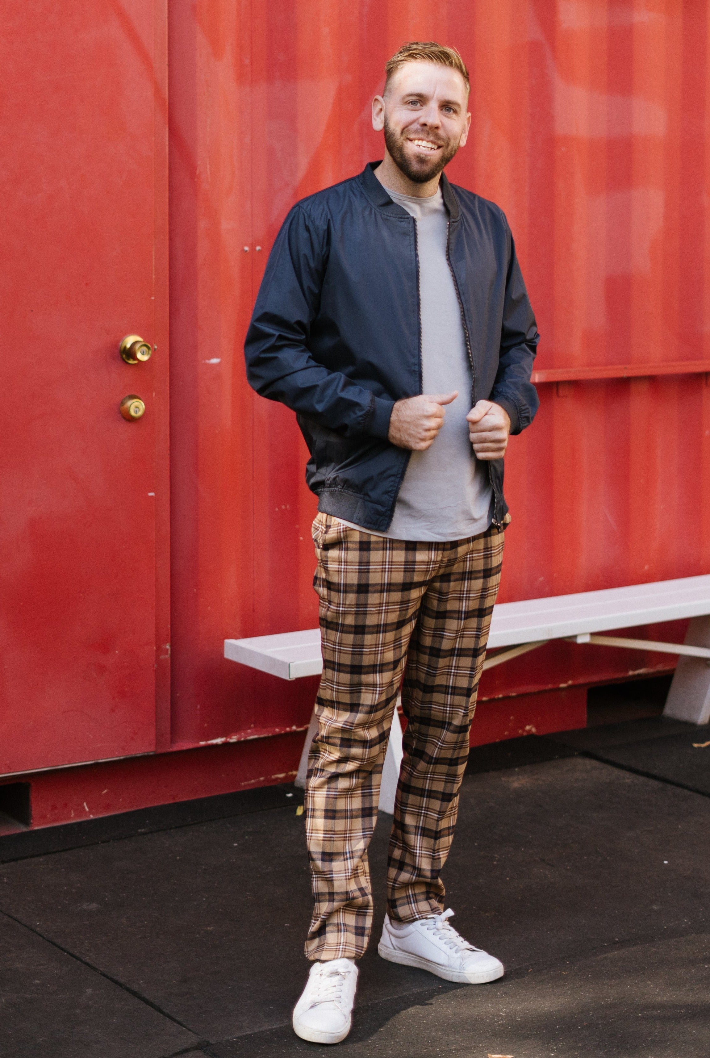 Relaxed Fit Lightweight Bomber Jacket In Navy – Identity Boutique