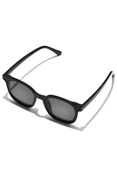 Bette Sunglasses in Black
