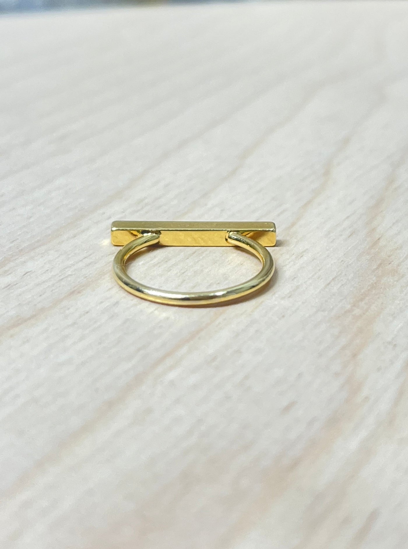 Currency Ring