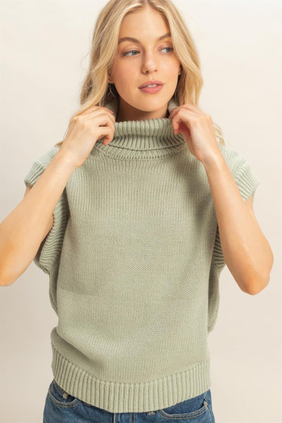 Sleeveless Turtleneck Sweater Top