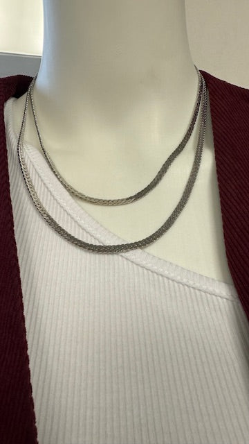 Streets Necklace Set