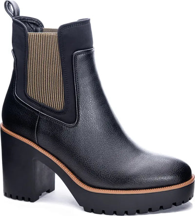Good Day Chelsea Boot in Black - By Chinese Laundry
